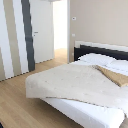Apartahotel Shine Lido di Jesolo