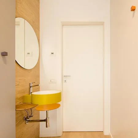 Aparthotel Shine